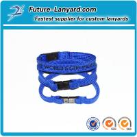 Tubular wristband with safety breakaway with silk screen printing